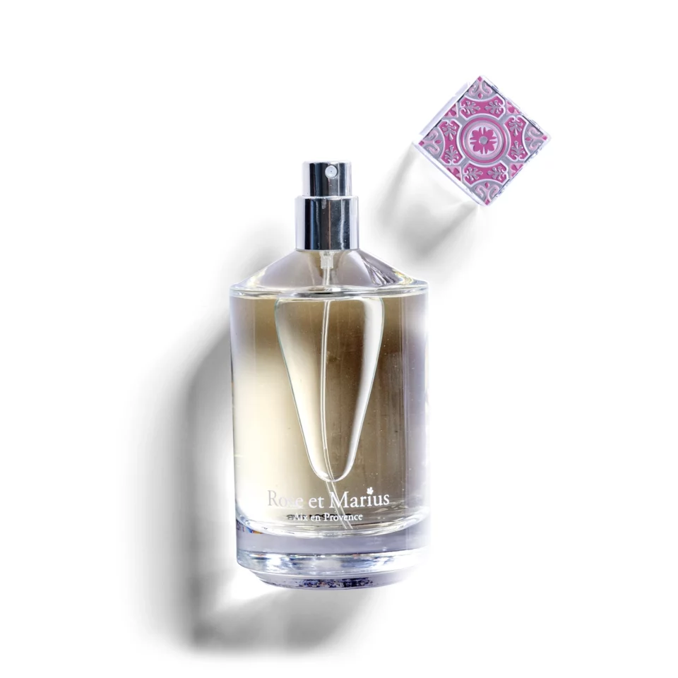 Rose et Marius Les parfums d'ambiance vaporisateurs COFFRET SPRAY D'INTÉRIEUR & CARREAU PARFUME "UN VIN ROSÉ SOUS LA TONNELLE"
